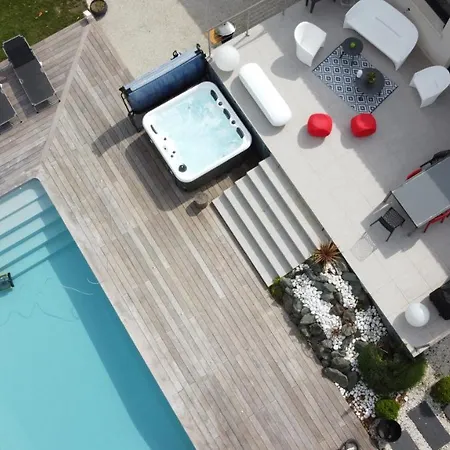 Whaou 5*, Piscine Chauffee, Jacuzzi Villa Semussac