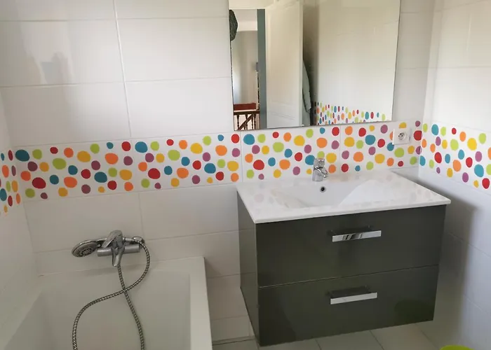 Villa Whaou 5*, Piscine Chauffée, Jacuzzi Sémussac