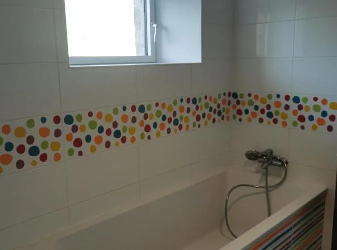 Whaou 5*, Piscine Chauffée, Jacuzzi * Sémussac