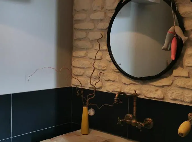 Whaou 5*, Piscine Chauffée, Jacuzzi * Sémussac