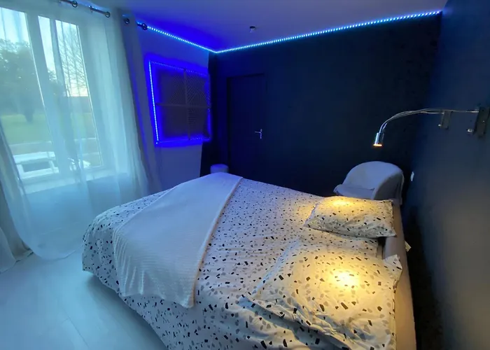 Whaou 5*, Piscine Chauffée, Jacuzzi