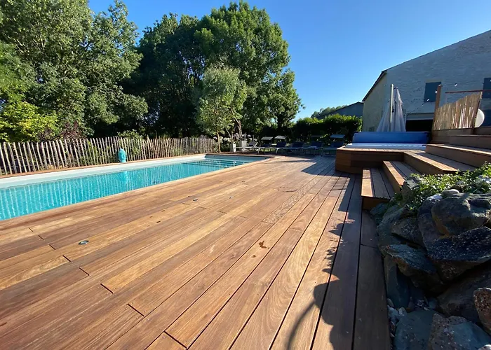 Whaou 5*, Piscine Chauffée, Jacuzzi *